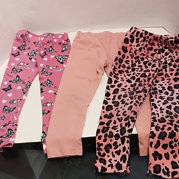 3 Set Bundle Of Cute Butterfly, Pink, & Leopard Printed Leggings Size 4 - Picture 1 of 8